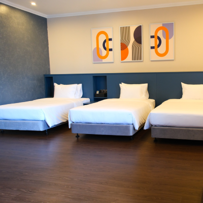 Triple Room
