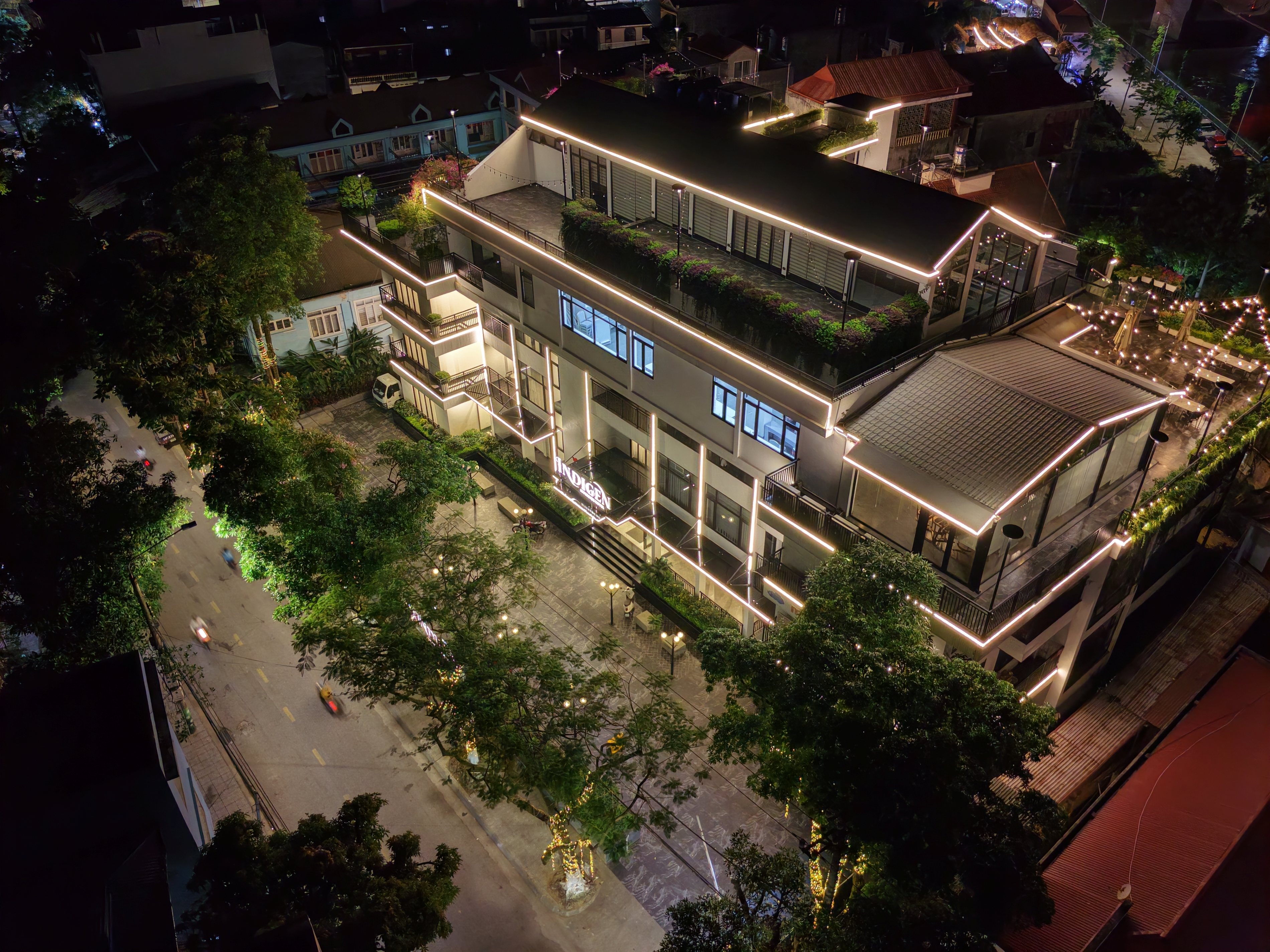 Indigen Riverside Hotel